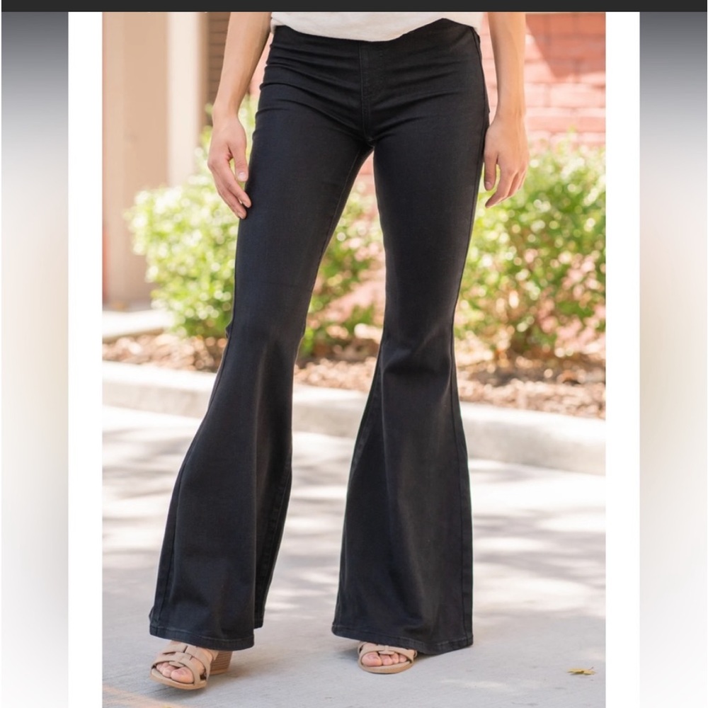 Judy Blue High Rise Pull-On Flare Item#19